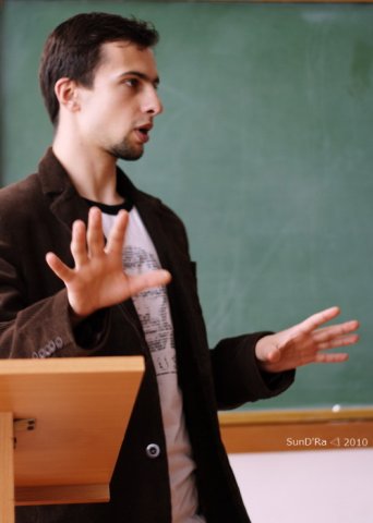 Любко Дереш: "Віддаючи книгу до друку, ніби перерізаєш пуповину між собою та своїм творінням"